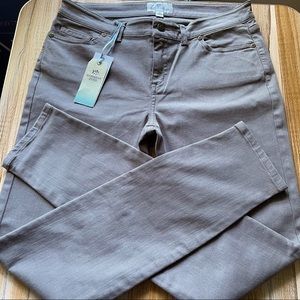 SOUTHERN 🐟 TIDE 👖